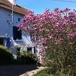 Chez Fred Et Cecile Bed and Breakfast