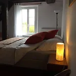 Chez Fred Et Cecile Bed and Breakfast 3*