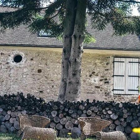 Chez Fred Et Cécile Verdilly