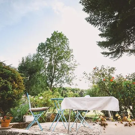 Couette-café Chez Fred Et Cécile 3*
