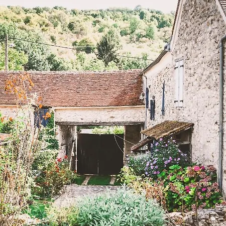 Chez Fred Et Cecile Bed & Breakfast