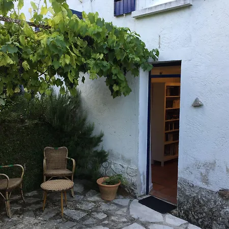 Couette-café Chez Fred Et Cécile 3*