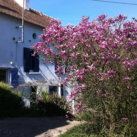 Chez Fred Et Cecile Bed & Breakfast