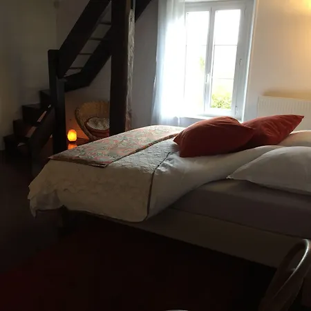 Chez Fred Et Cecile Bed & Breakfast