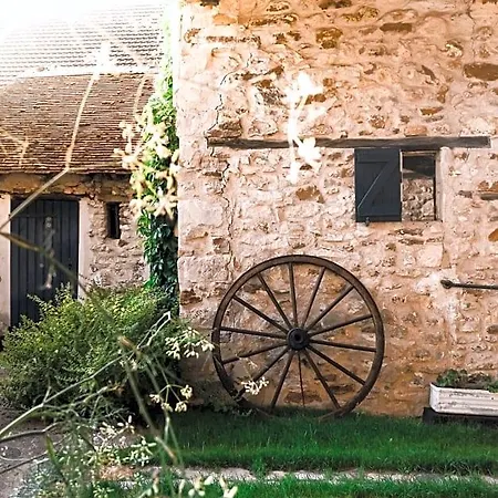 Chez Fred Et Cecile Bed & Breakfast 3*