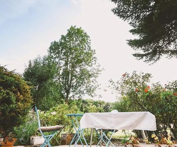 Bed & Breakfast Chez Fred Et Cecile 3*